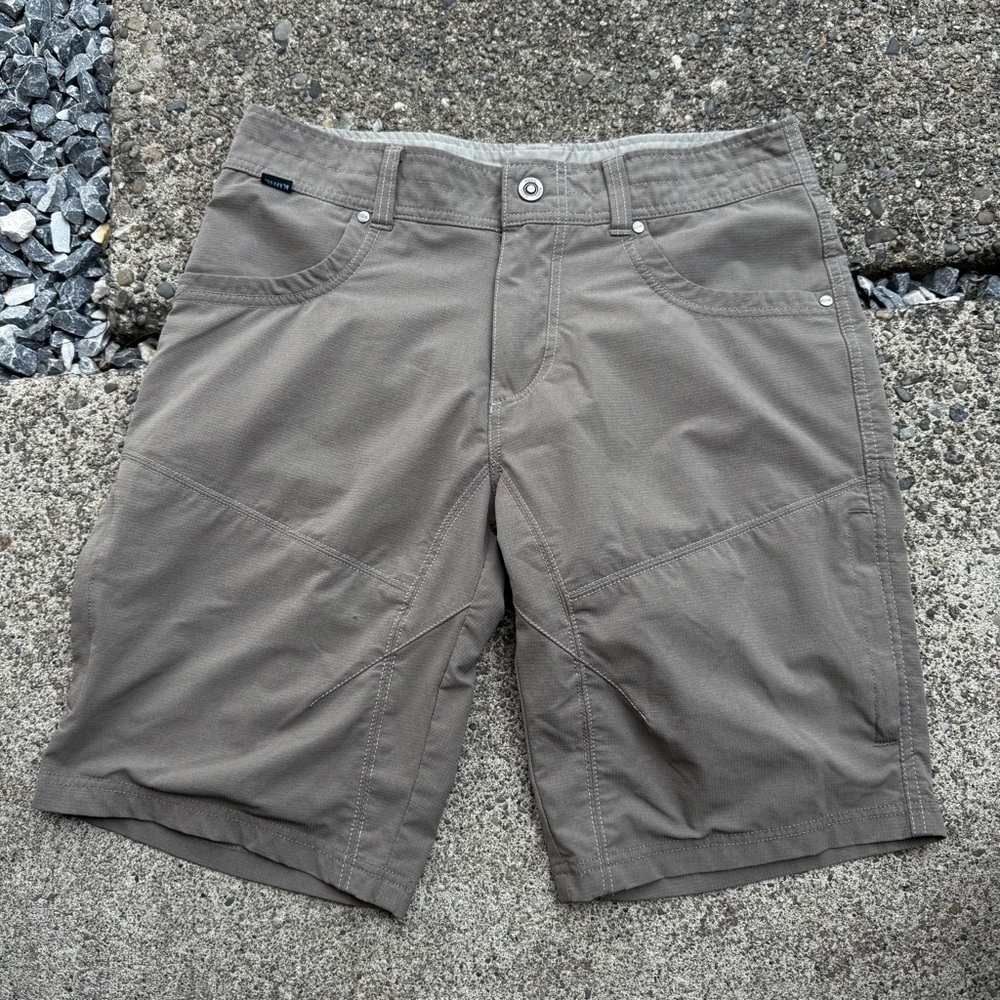 Kuhl #5230 Silencr Kargo Storm Khaki Men's 32 Shorts 4 Way Stretch